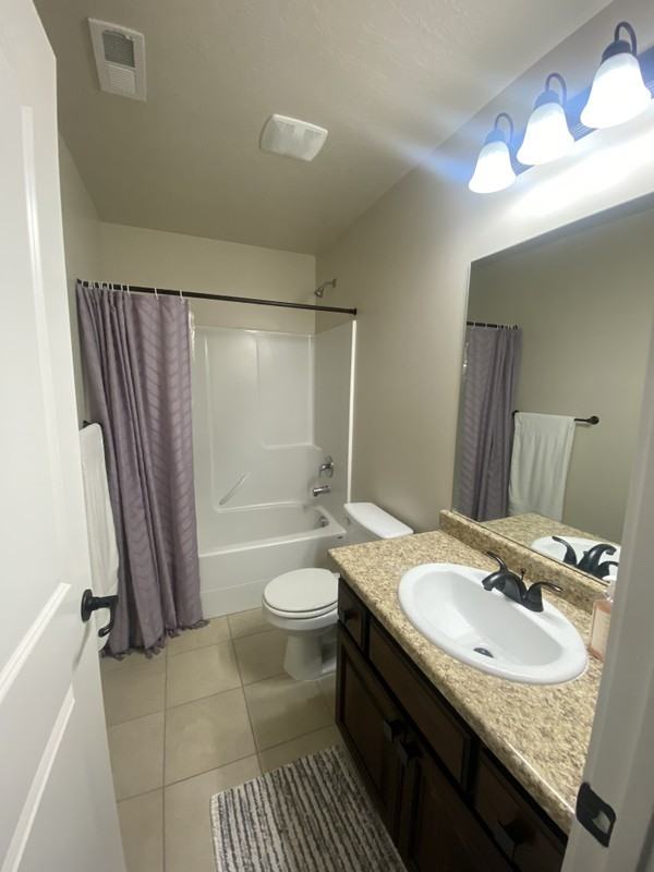 4882 W Spire Way - Photo 3 of 7