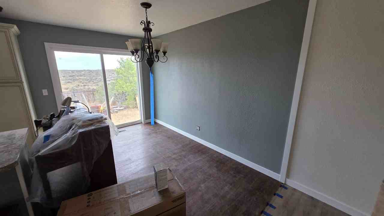 106 Freedom Dr - Photo 3 of 12