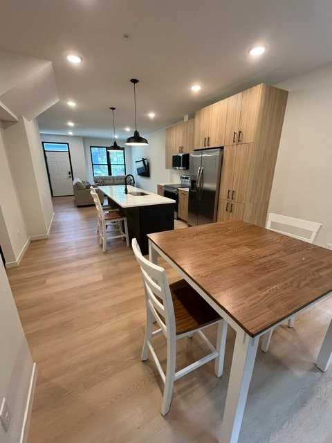 2016 Dayton Ave - Photo 2 of 16