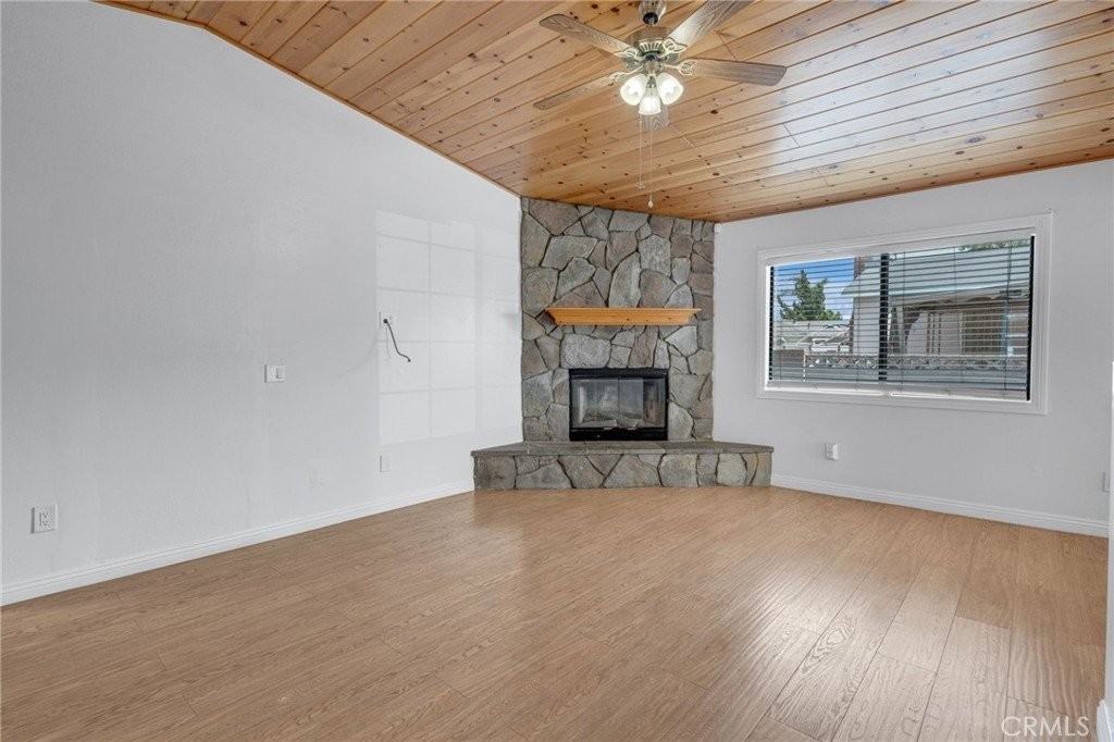7945 Hondo St - Photo 2 of 30