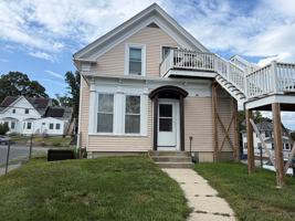 featured image of 15 Mechanic St #1