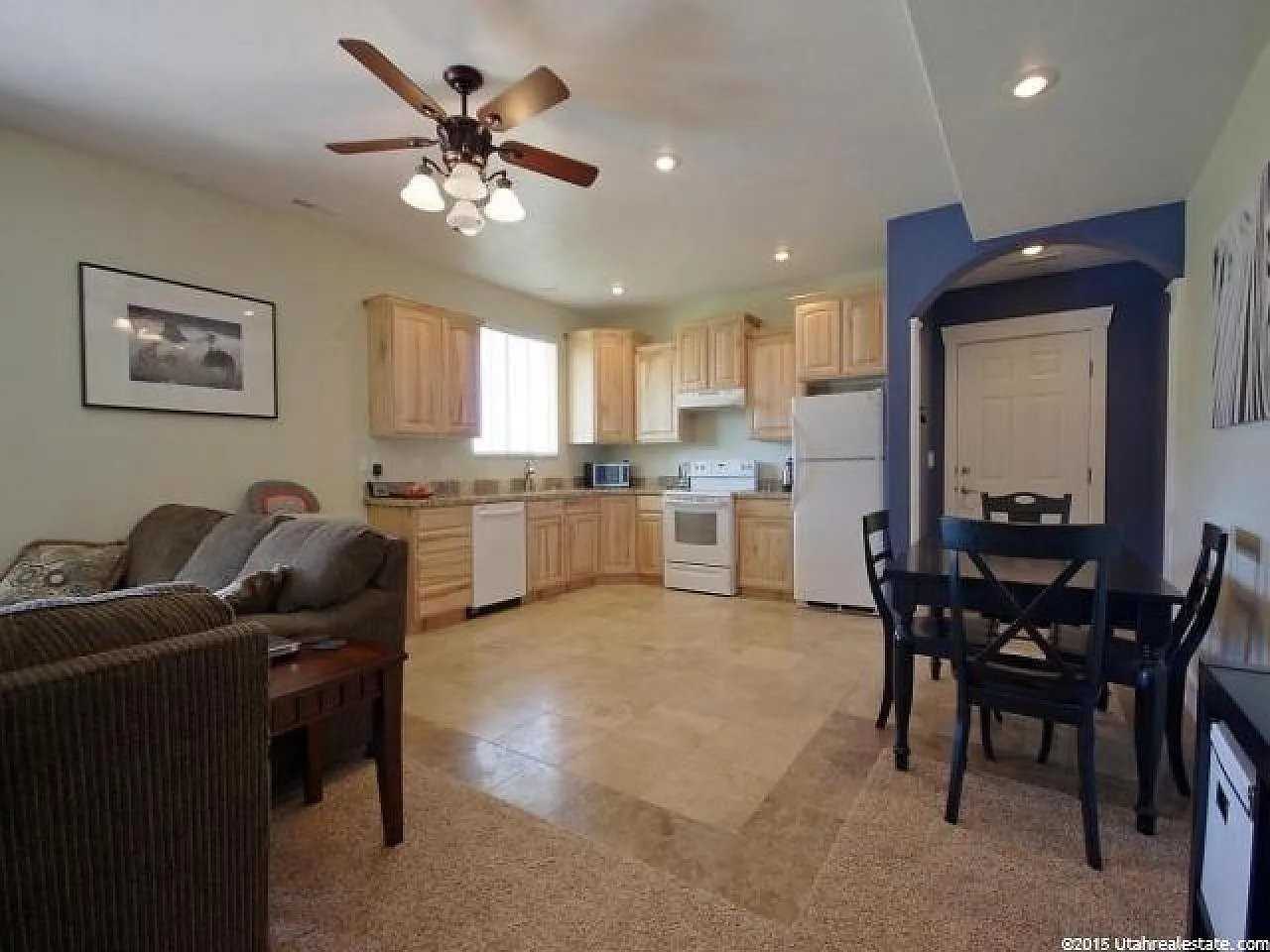 3677 W Avanyu Dr #B - Photo 5 of 5