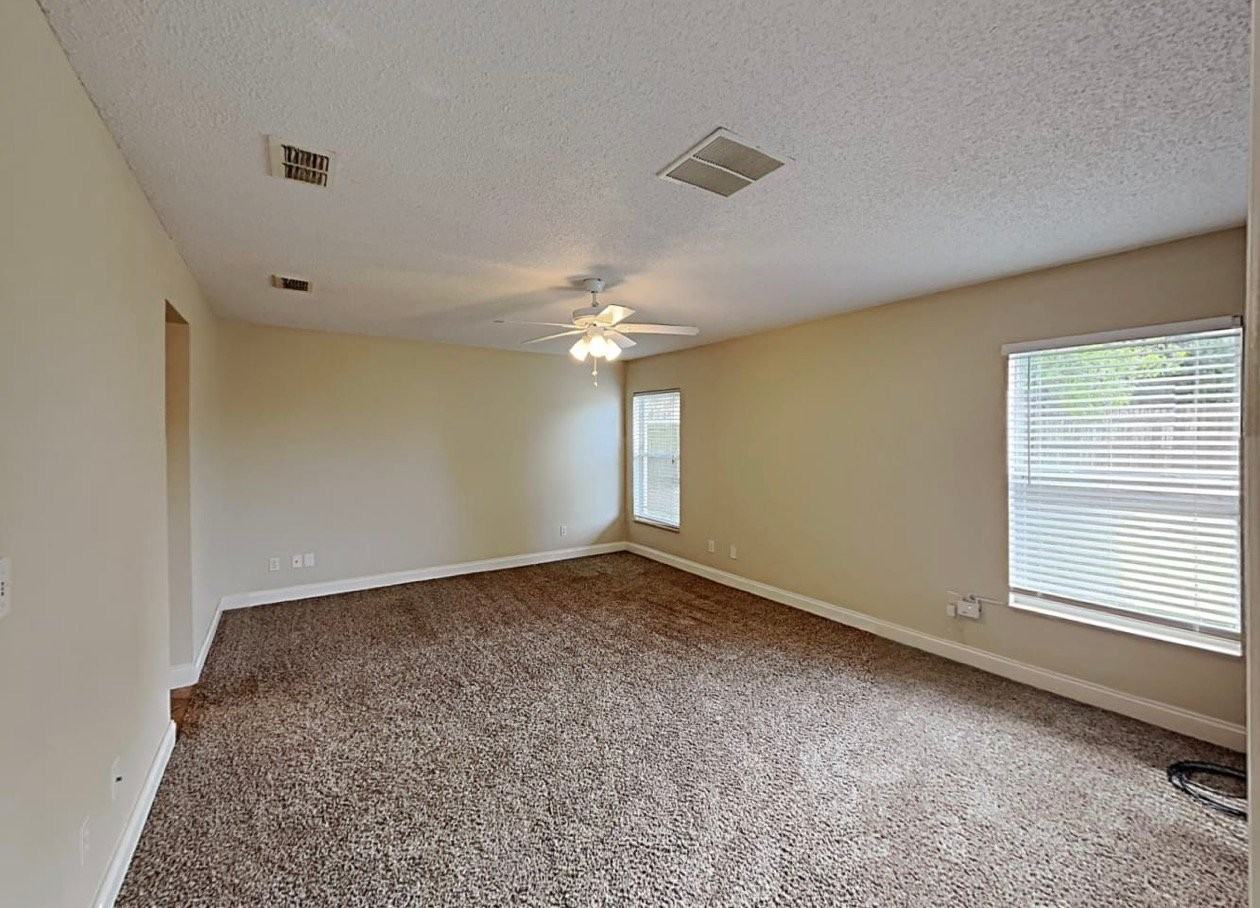 1409 Windy Bluff Dr - Photo 5 of 15