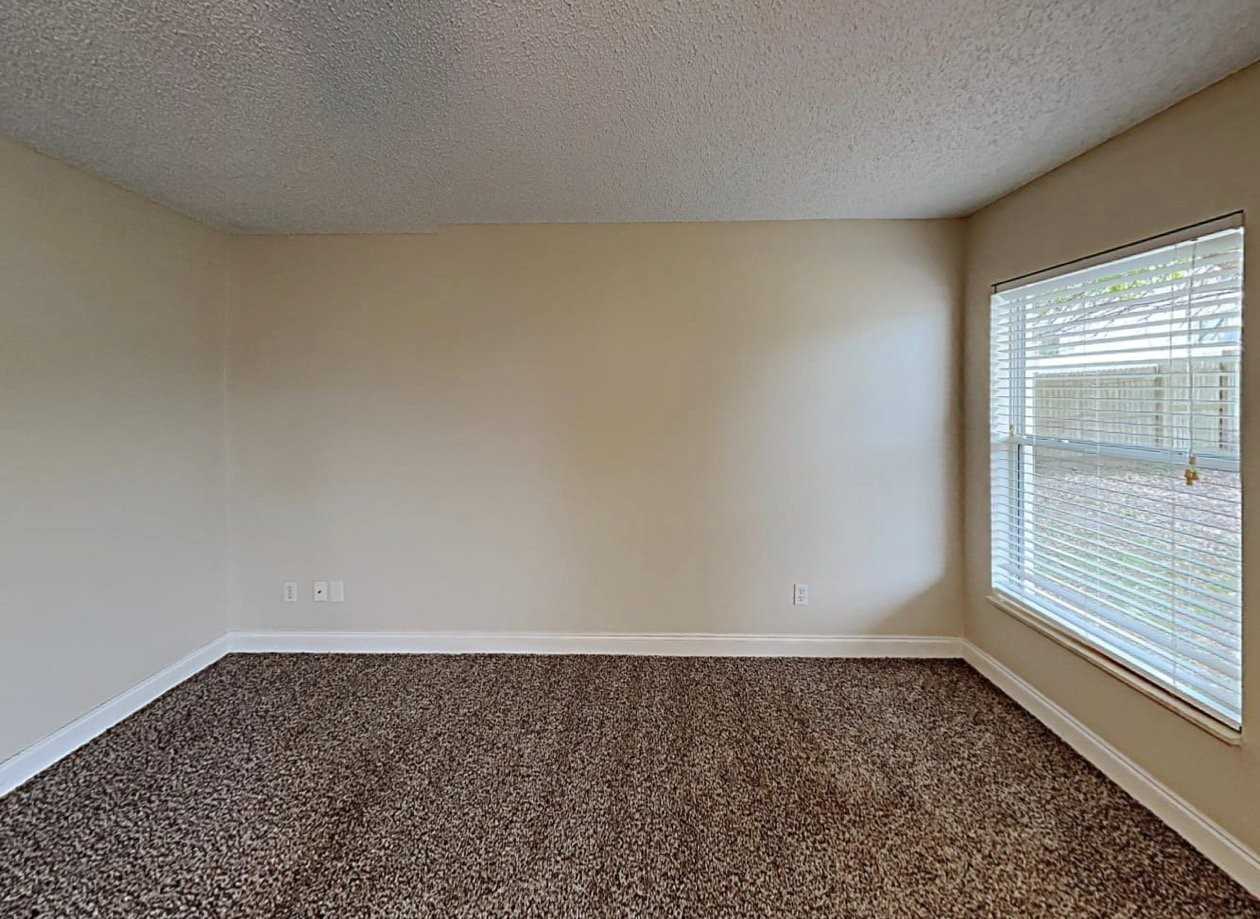 1409 Windy Bluff Dr - Photo 7 of 15