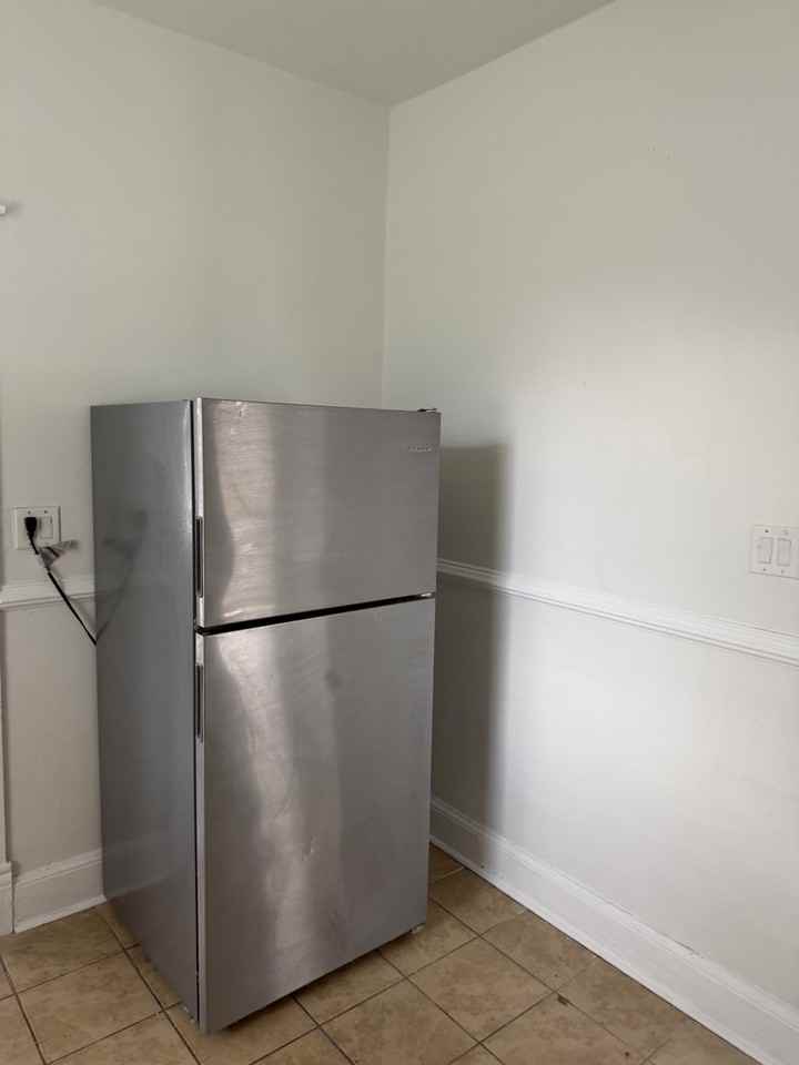 3301 Delaware Ave - Photo 4 of 18