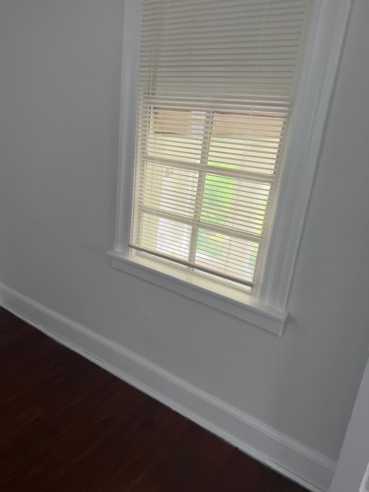 3301 Delaware Ave - Photo 7 of 18