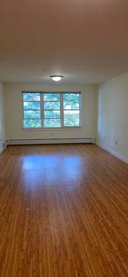 1191 North Ave #106 - Photo 3 of 11