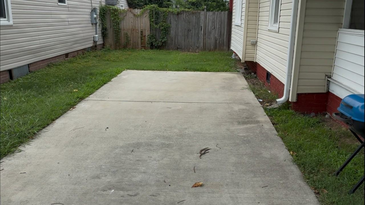 2807 Dunkirk Ave - Photo 2 of 2
