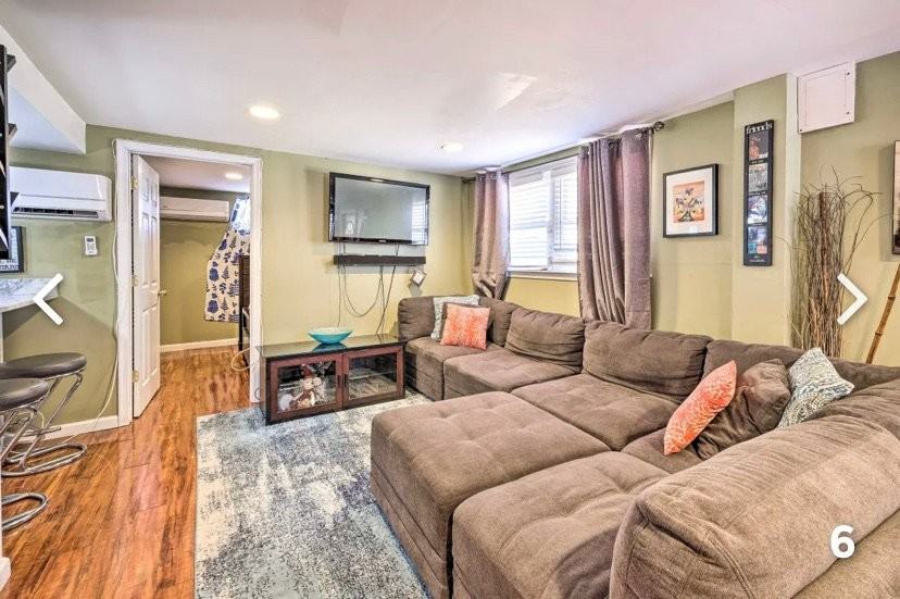 1522 Jutewood Ave #B - Photo 6 of 12