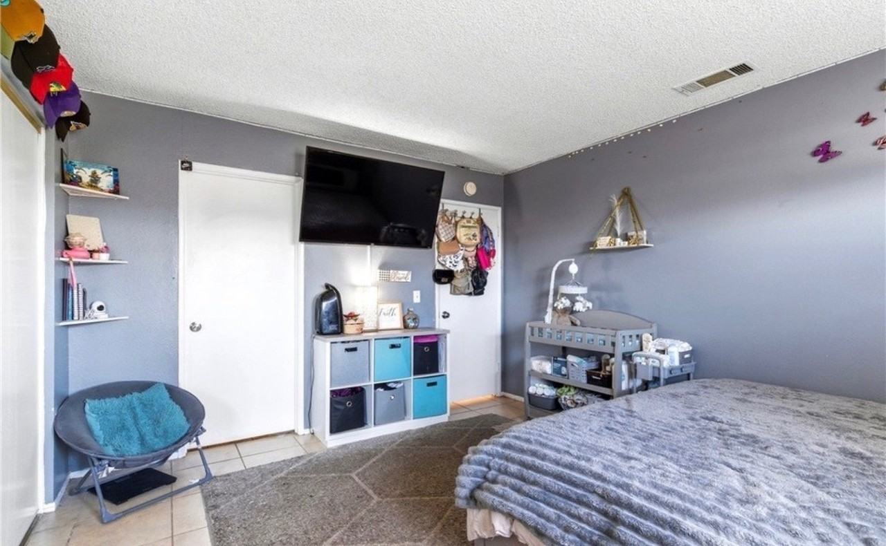 12561 Shamrock Ave - Photo 5 of 12