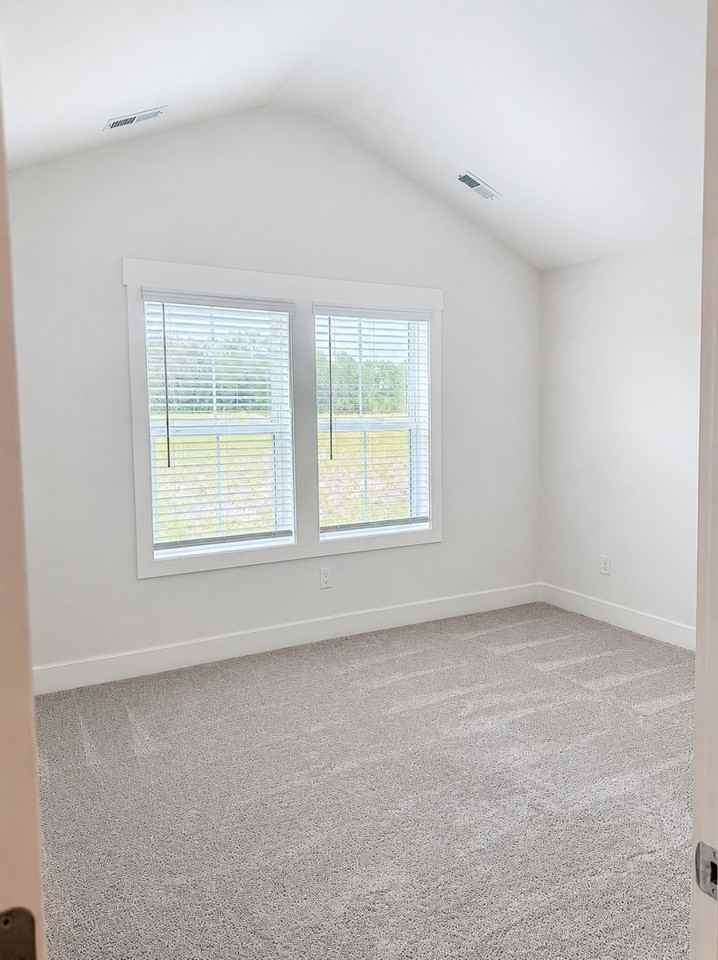 48 W Pioneer Way - Photo 6 of 16
