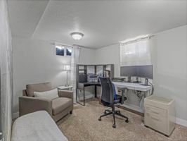 featured image of 1795 E Gunderson Ln