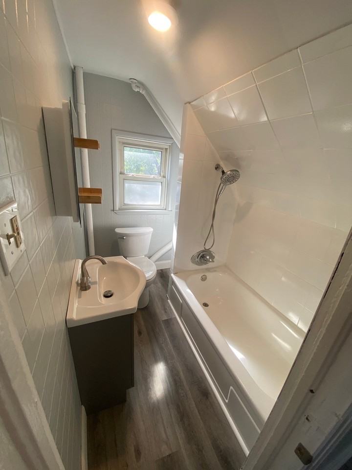 2624 4th St #2624-4thST - Photo 6 of 14