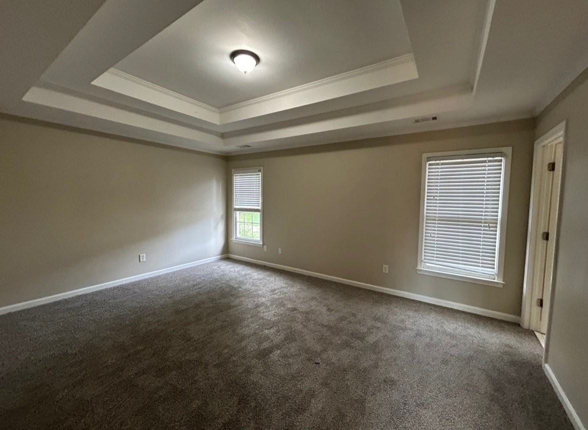 4390 Beacon Hill Dr Sw #18 - Photo 7 of 9
