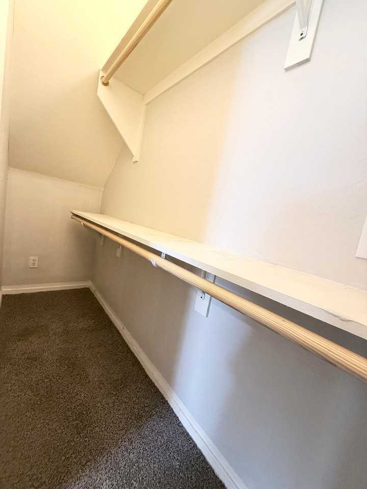 2428 N 101st Ave - Photo 7 of 12