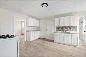 featured image of 411 Rathbun St #3