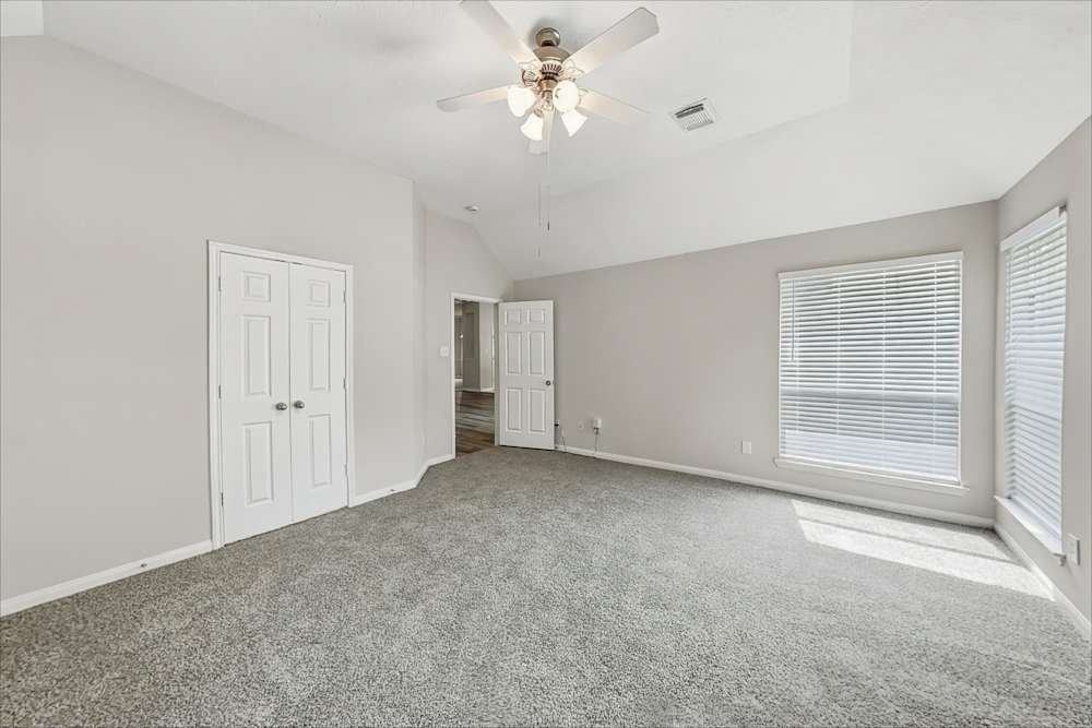 36 San Simeon Dr - Photo 5 of 10