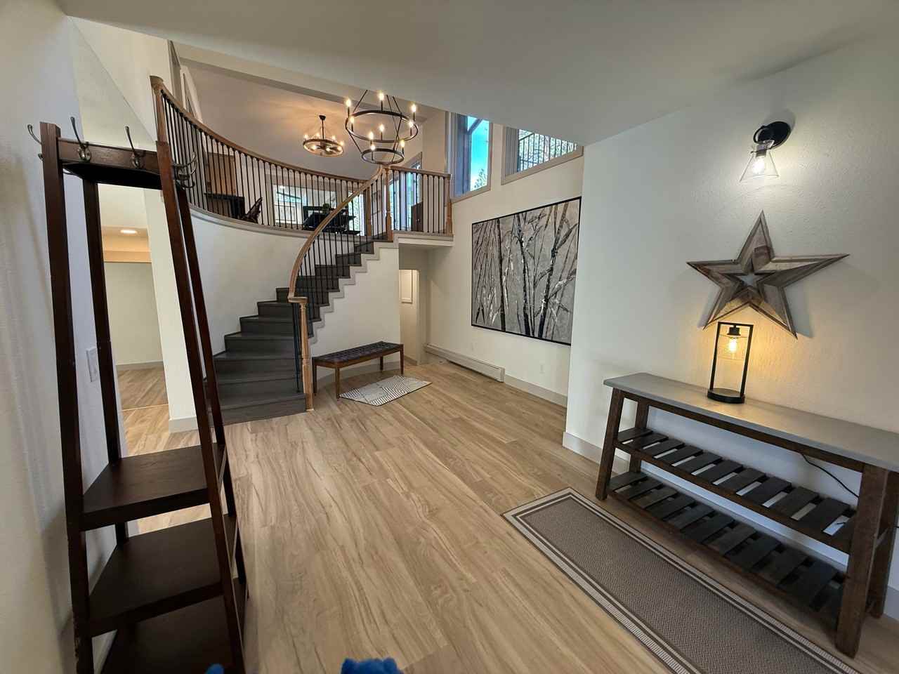 2945 Aspen Dr - Photo 2 of 20
