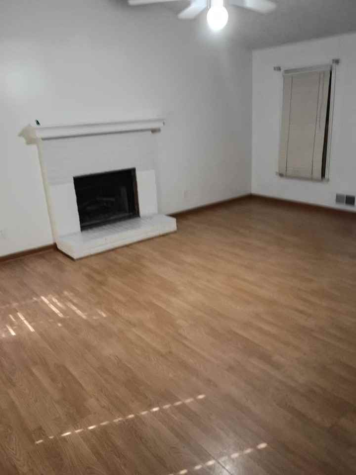 934 Pop Laurin Ln #1 - Photo 4 of 8