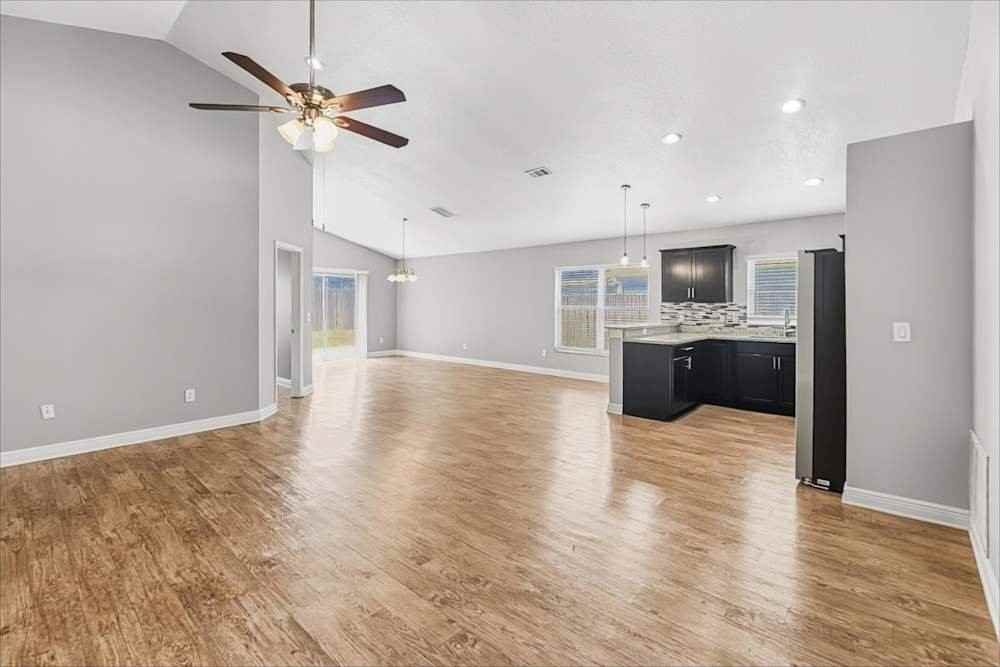 11452 Kenley Cir - Photo 2 of 10