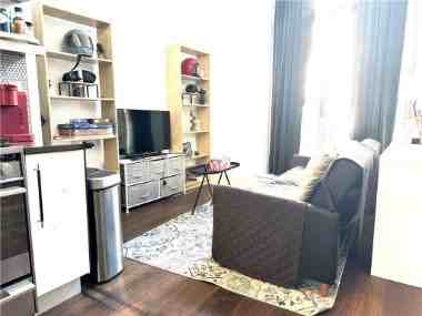 390 Lorimer St #2G - Photo 4 of 7