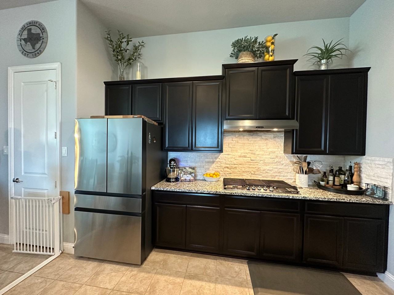 3905 Applewood Ln - Photo 7 of 20