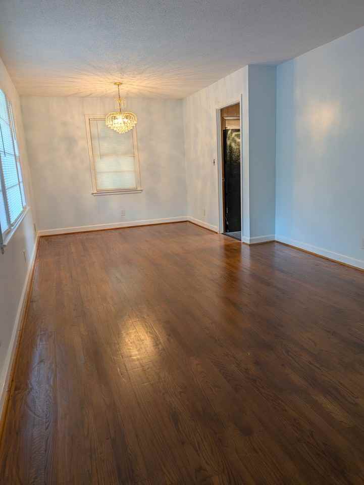 830 Armour St - Photo 7 of 23