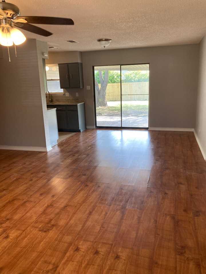 4527 Lakebend West Dr - Photo 6 of 18