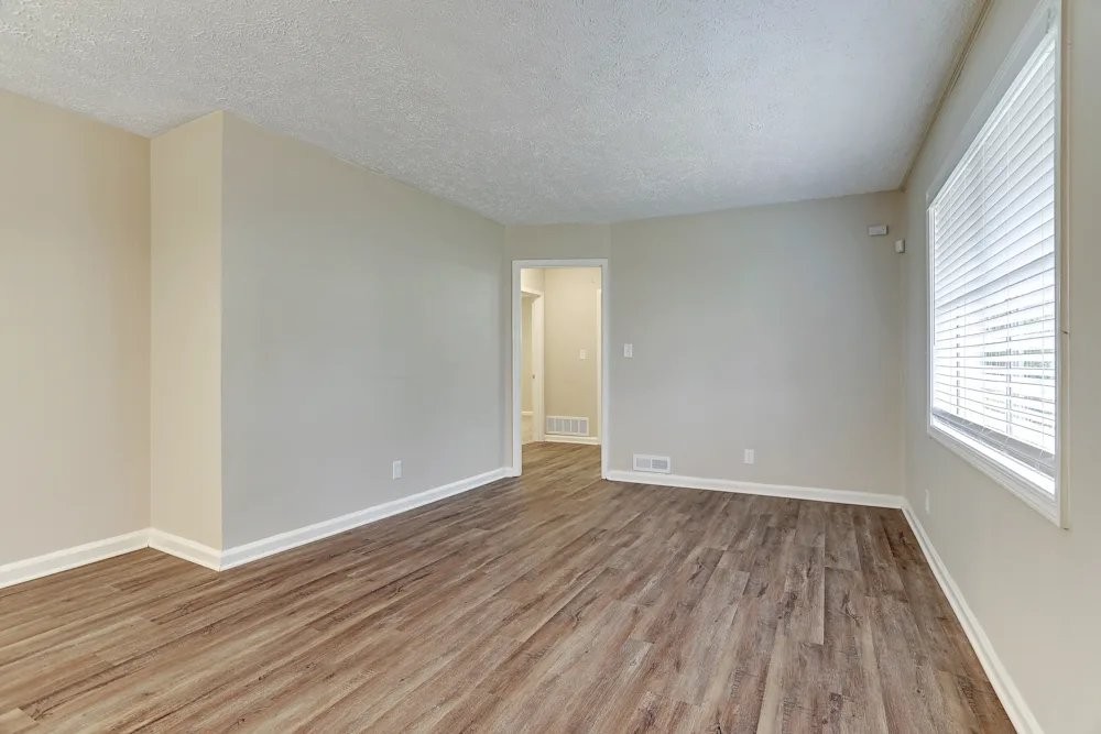 2303 Ousley Ct - Photo 2 of 10