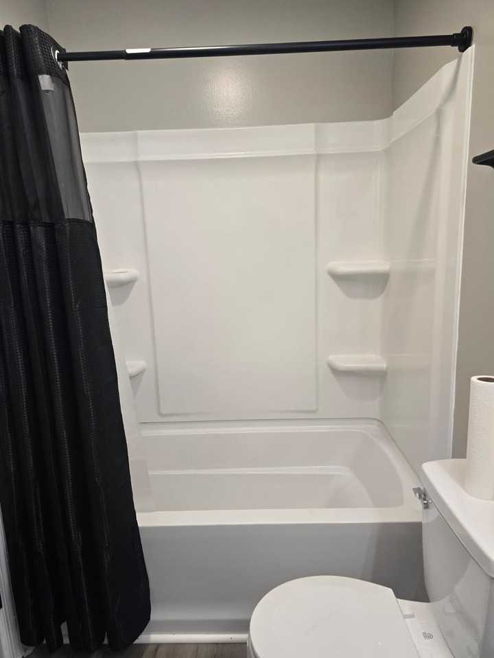 999 Acreview Dr - Photo 4 of 8