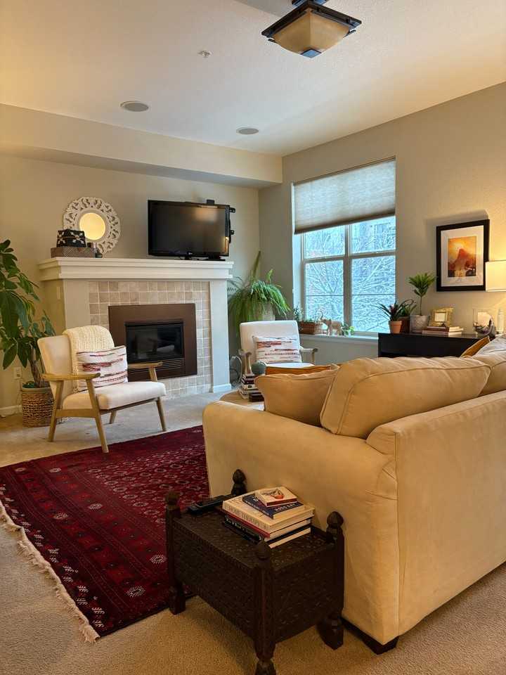 441 S Reed St - Photo 4 of 6