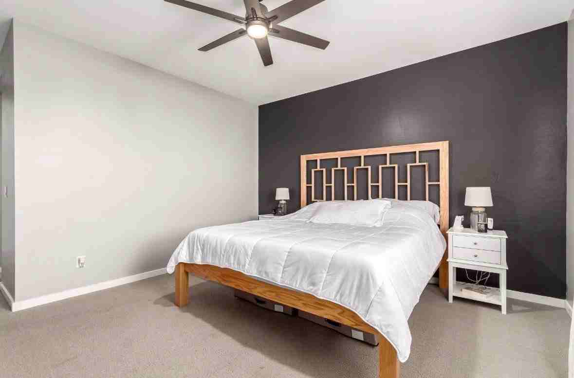 12554 W Candelaria Dr - Photo 4 of 10