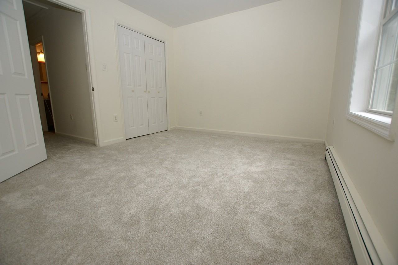 77 Bunker St #2 - Photo 6 of 11