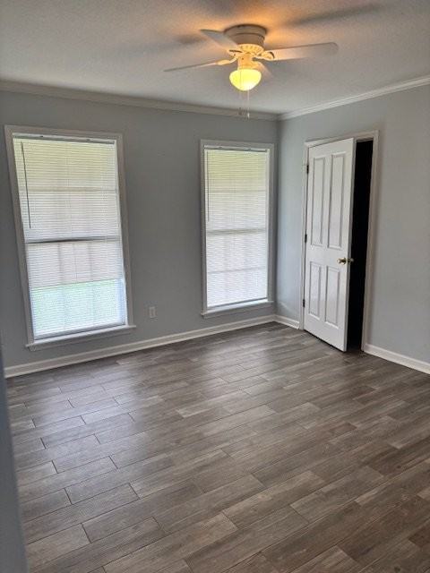 1051 Jeanne St - Photo 5 of 14