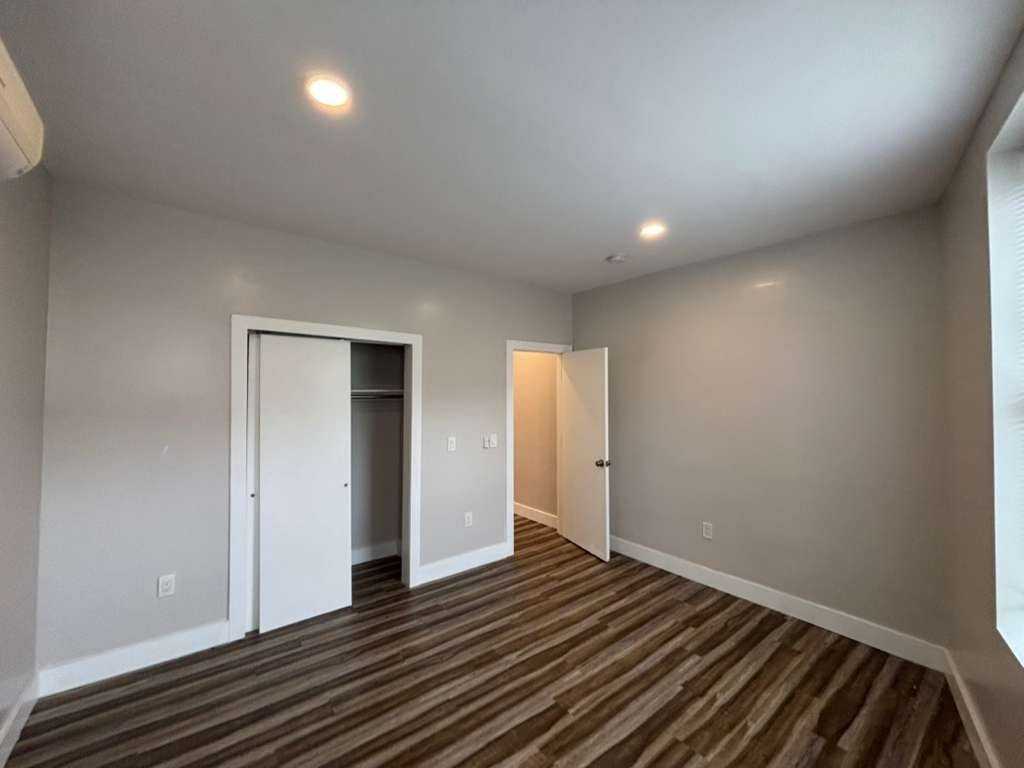 168 Ocean Ave #11 - Photo 5 of 8