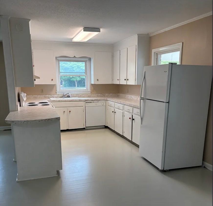 4905 College Acres Dr - Photo 3 of 10