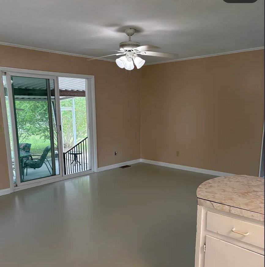 4905 College Acres Dr - Photo 5 of 10