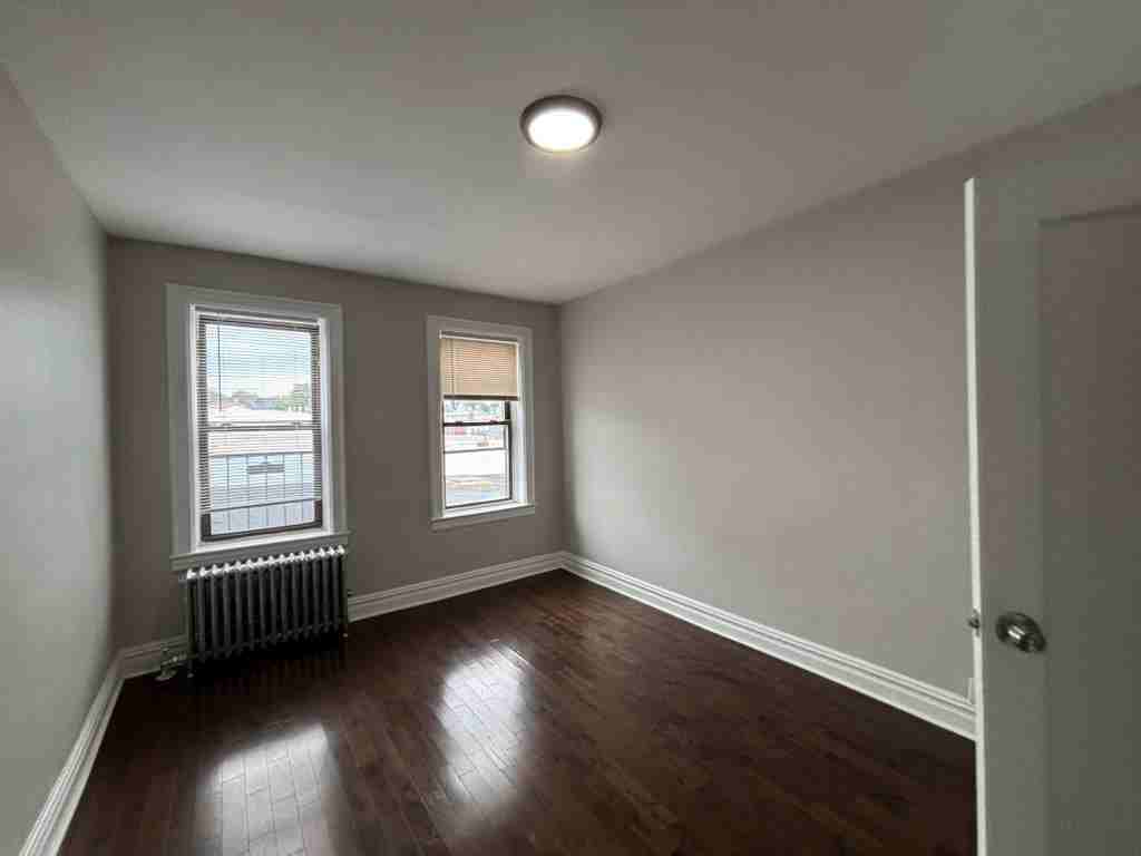 164 Sterling Ave #41 - Photo 2 of 7