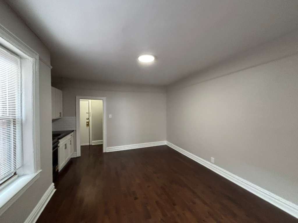 164 Sterling Ave #41 - Photo 3 of 7