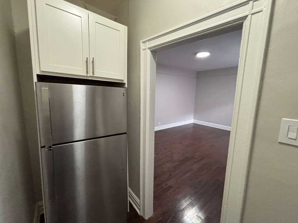 164 Sterling Ave #41 - Photo 6 of 7
