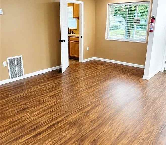 2823 Revels Ave - Photo 5 of 13