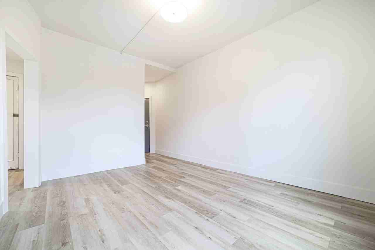 247 Young Street - Photo 2 of 24