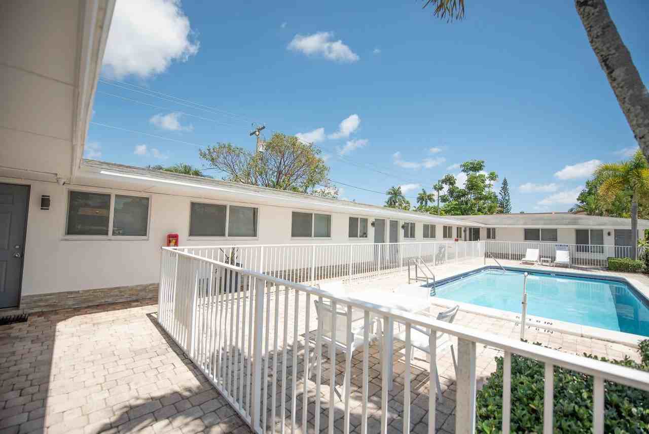 Imperial Apartments - Photo 3 of 6