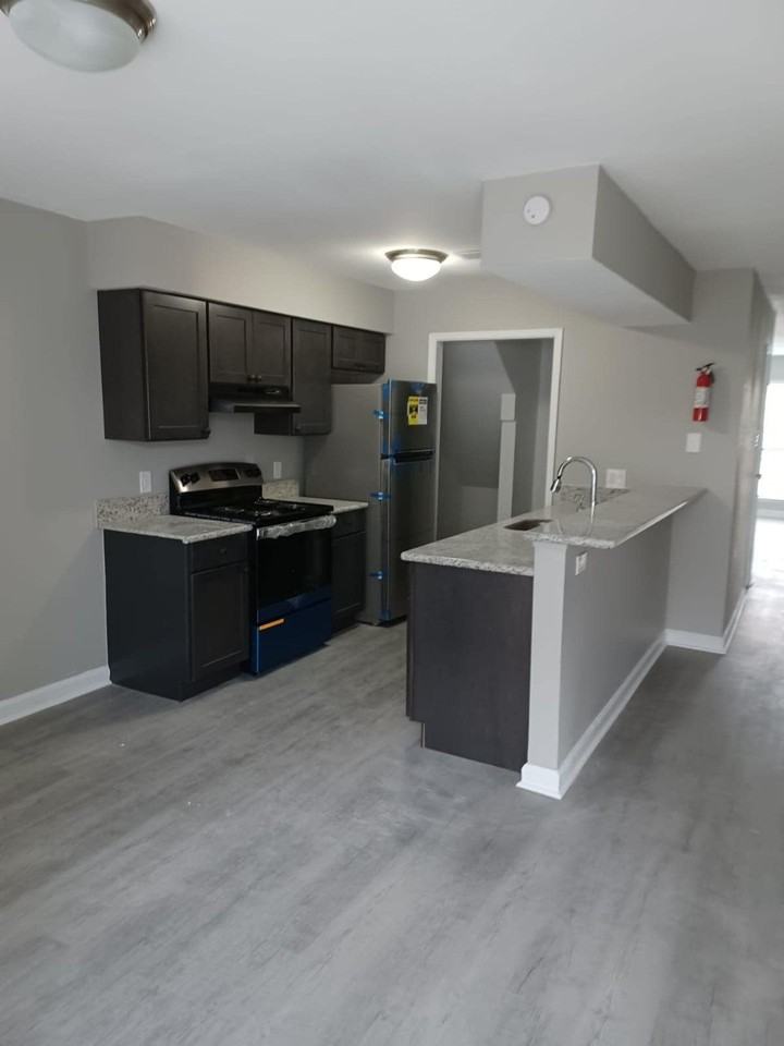 Wilcrest Arbor Apartments - Photo 4 of 7