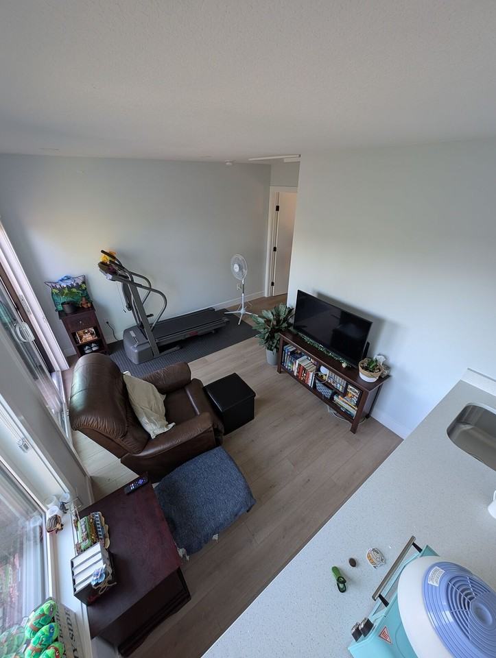 1624 - 1624 19 Avenue Nw - Photo 4 of 14