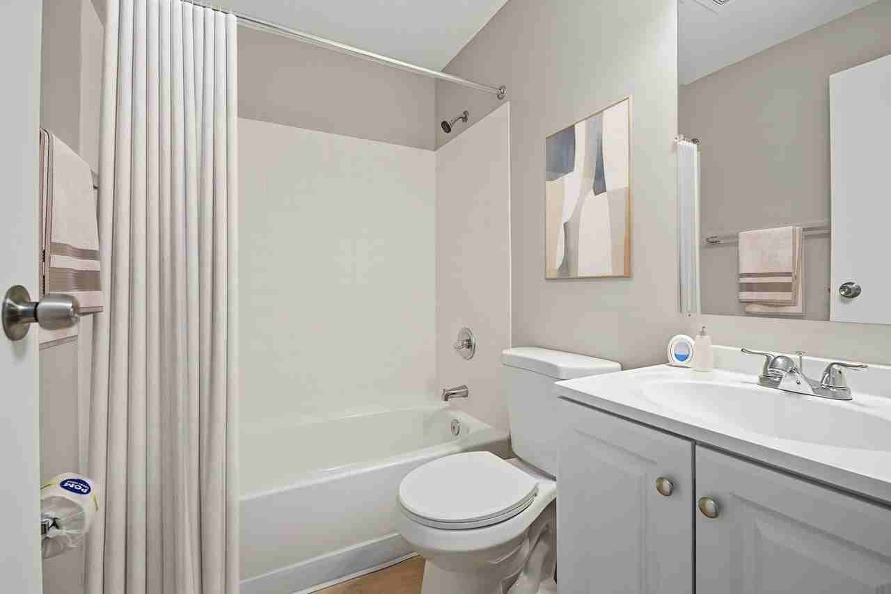 2350 W. Galbraith Rd. - Photo 6 of 20