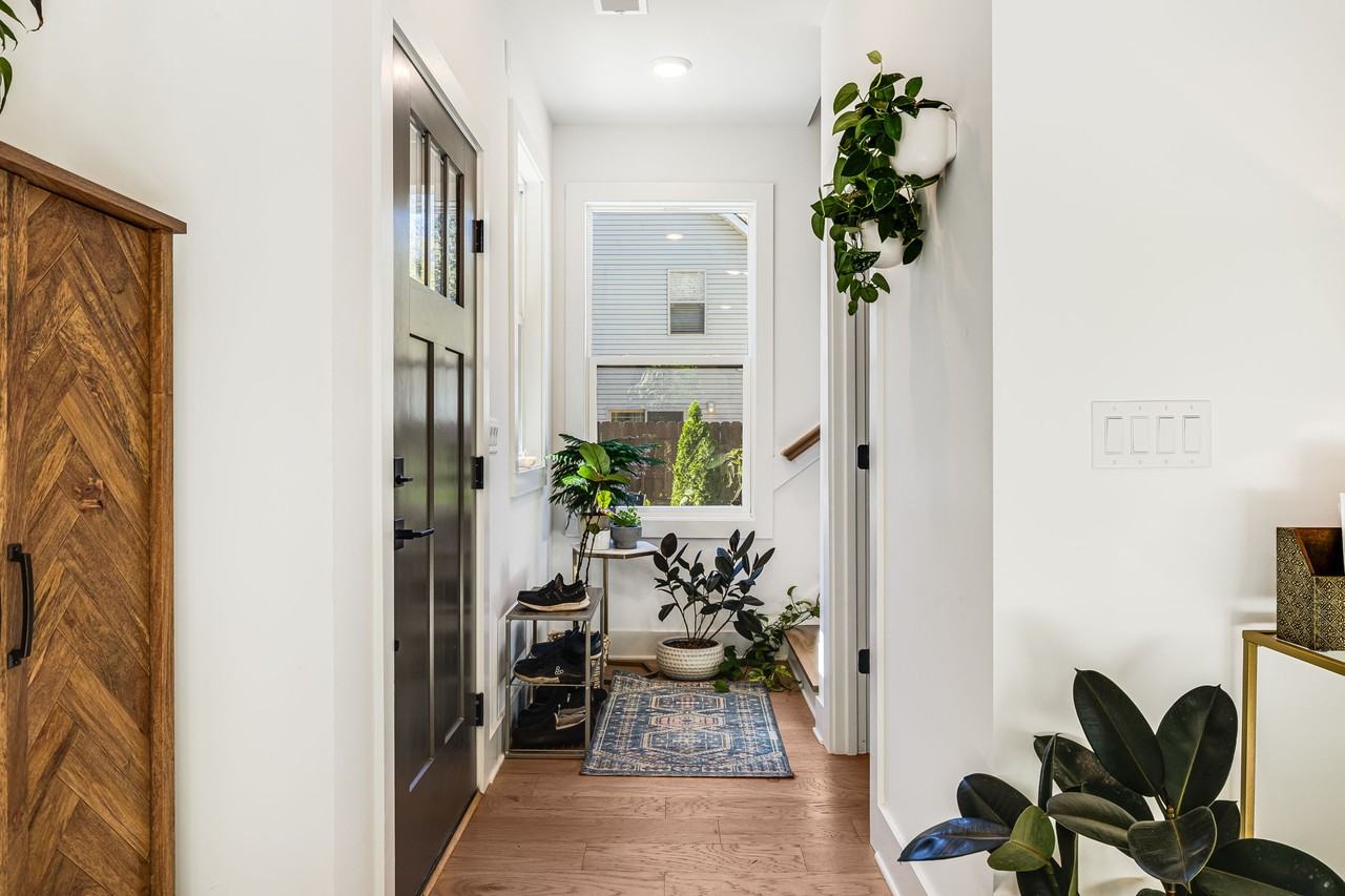 108 Glendale Ave #NA - Photo 3 of 22