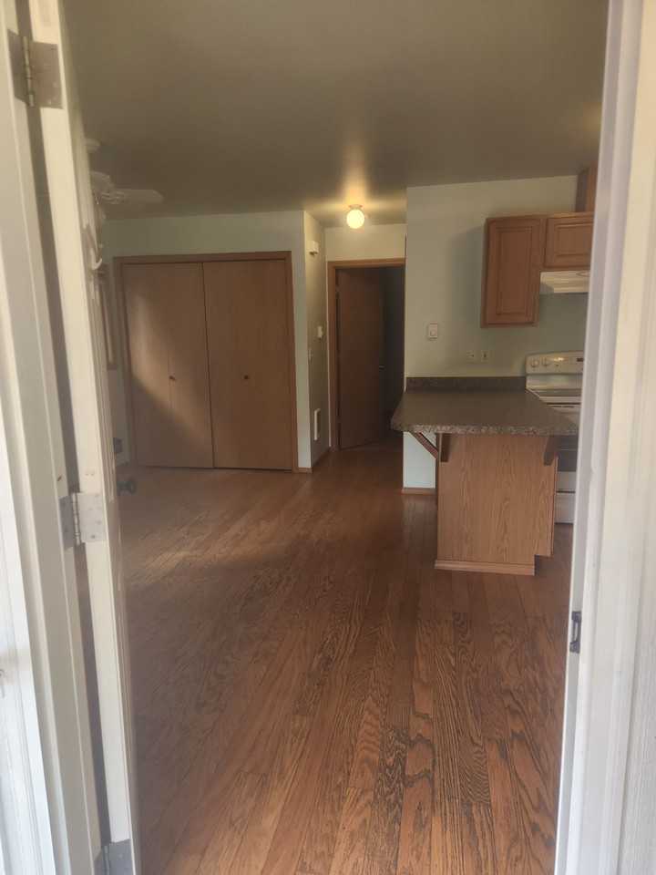 4608 15th Ave Ne #NA - Photo 3 of 12