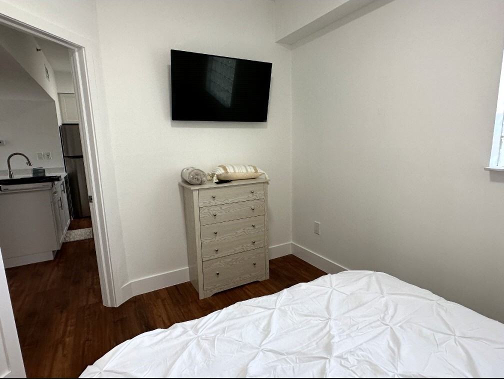 1638 Sw 3rd St #303 - Photo 3 of 14