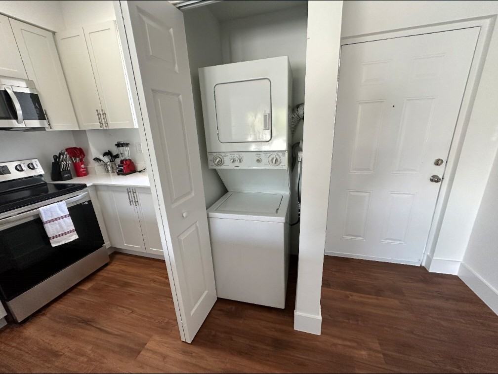 1638 Sw 3rd St #303 - Photo 6 of 14